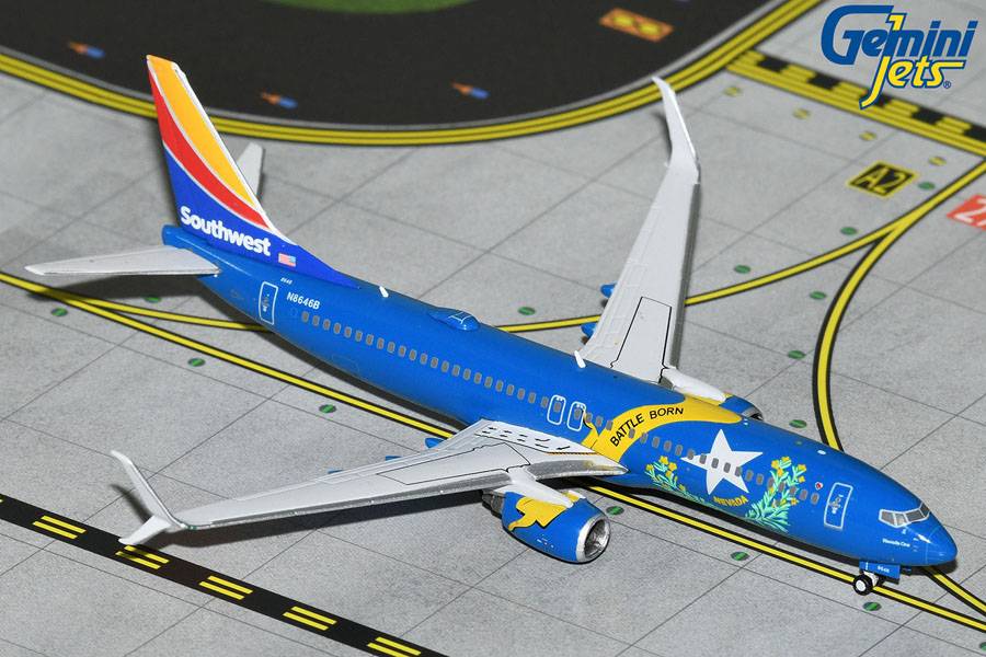SOUTHWEST AIRLINES NEVADA ONE B737-800W N8646B