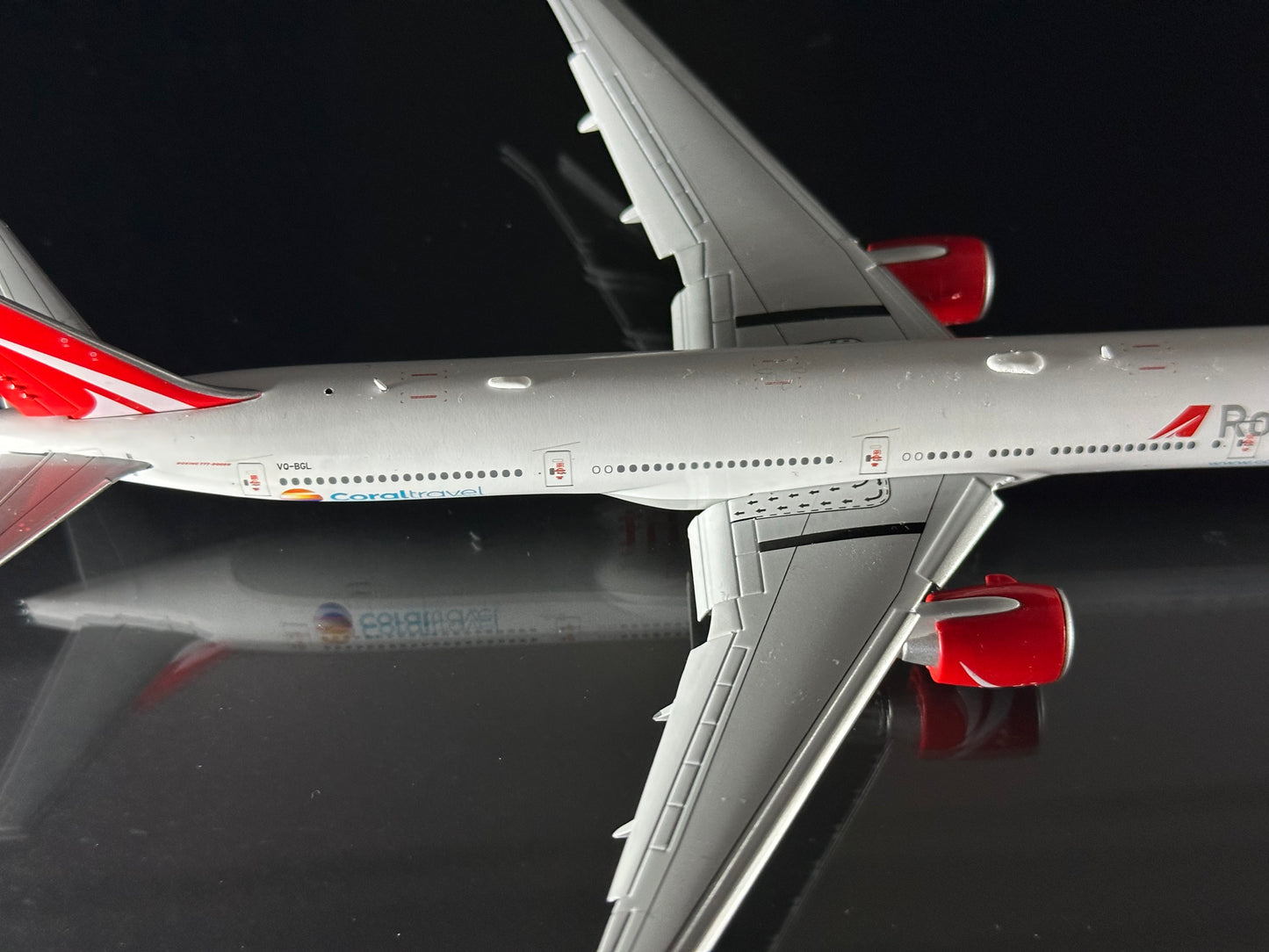 JC WINGS ROYAL FLIGHT B777-300ER VP-BGK (FLAPS DOWN)