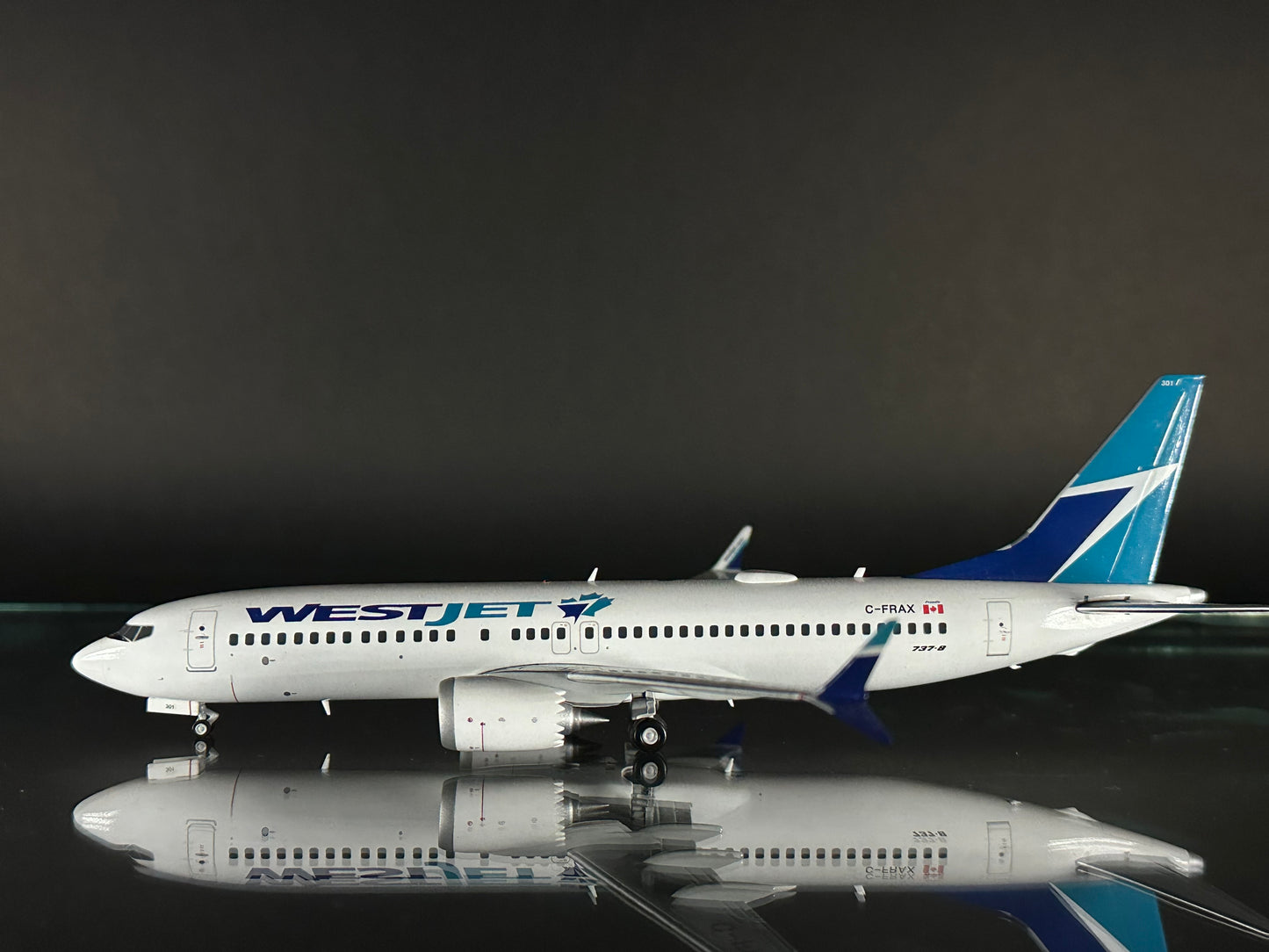 GEMINI200 WESTJET BOEING 737 MAX 8 (C-FRAX)