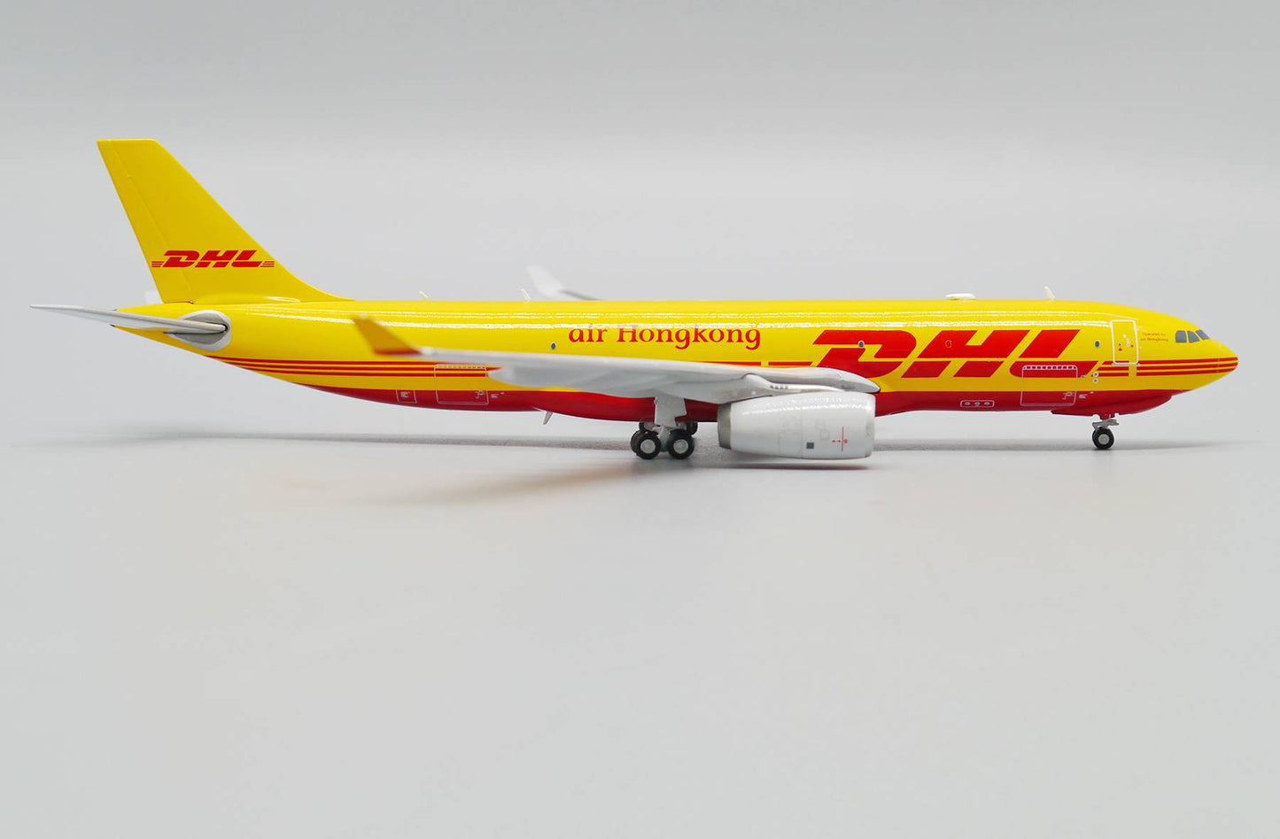 JC WINGS DHL HONG KONG A330-200F B-LDS