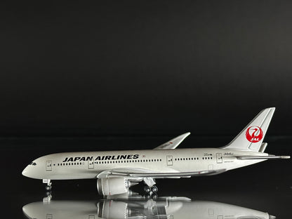 Japan Airlines Boeing 787-8 (JA848J)