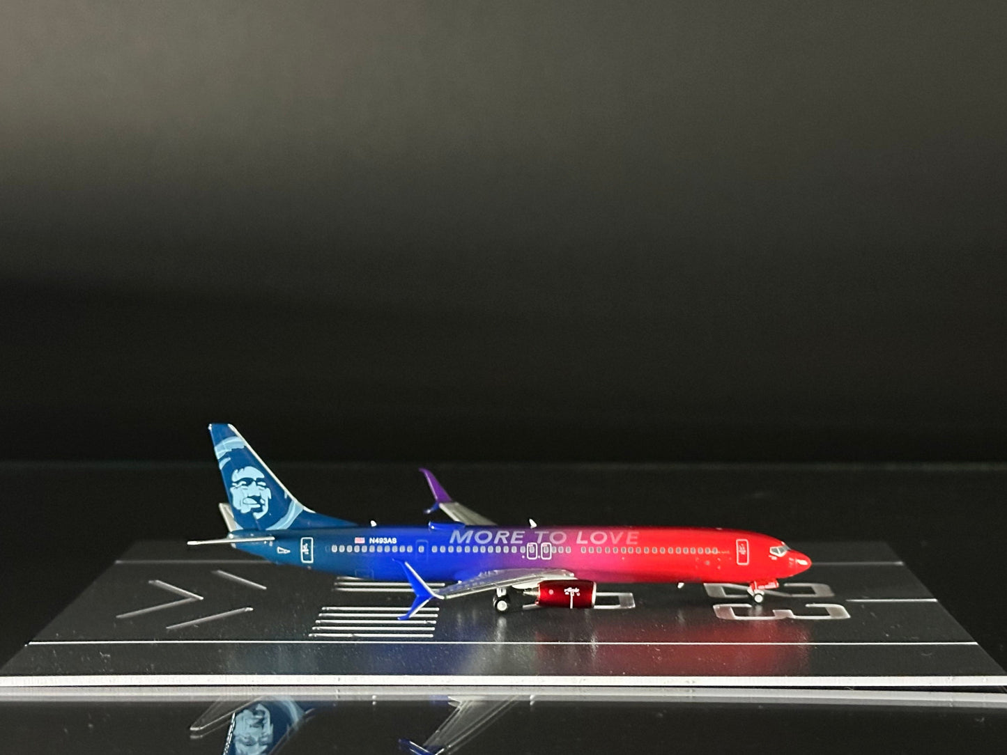 Runway Display Base (1:200/1:400/1:500)