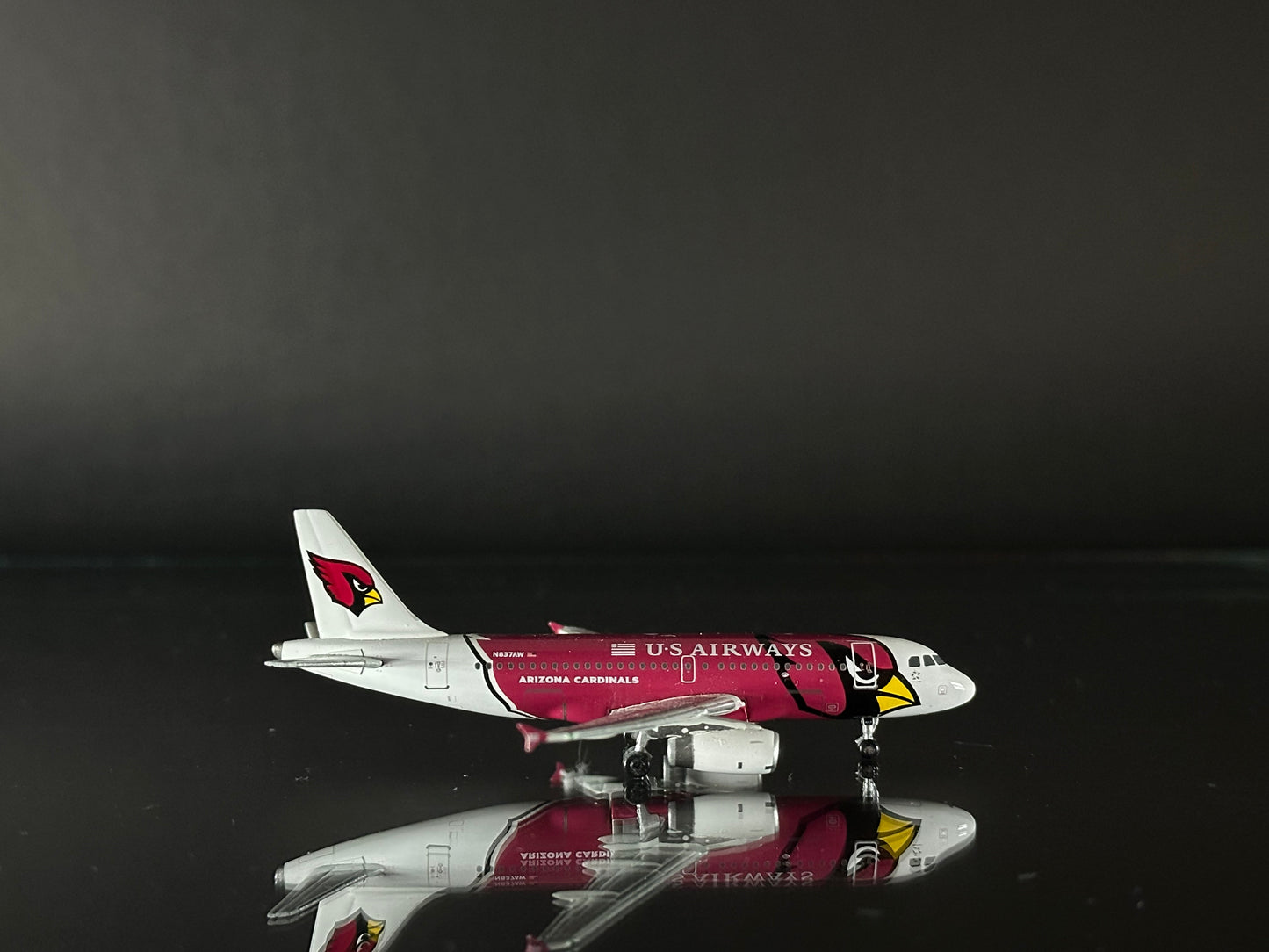 1:400 US Airways Airbus A319 "Arizona Cardinals" (N837AW)