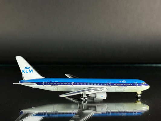 [DISCOUNTED] KLM Boeing 767-300