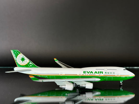 JET-X EVA AIR BOEING 747-400 (B-16401)