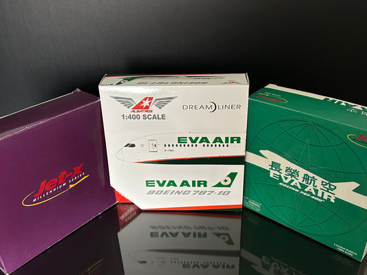1:400 EVA Air Bundle