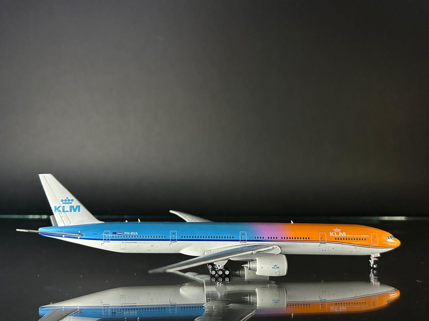 GeminiJets 1:400 KLM Boeing 777‑300ER “Orange Pride” PH‑BVA