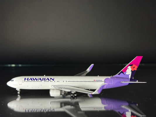 *RARE* GeminiJets Hawaiian Airlines Boeing 767-300 “N590HA”