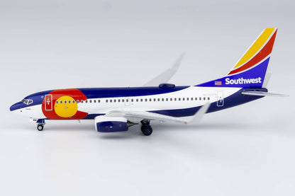 GEMINIJETS SOUTHWEST AIRLINES Calorado One Heart One B737-700 N230WN