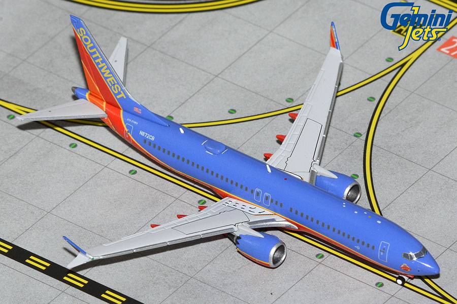 SOUTHWEST AIRLINES B737MAX8 (N872CB)